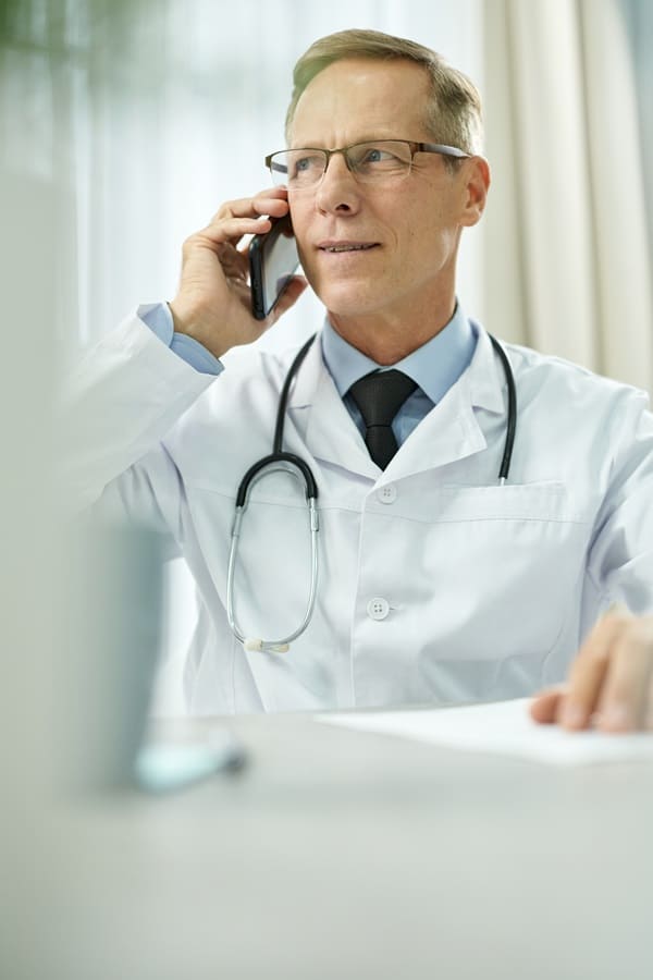 Teléfono para consulta con urólogo en Bogotá